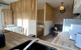 Studio 263